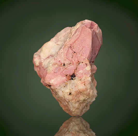 Opal, Cinnabar - Glass Butte, Oregon