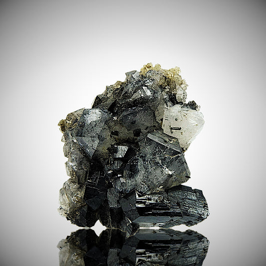 Ilvaite, Quartz - Dalnegorsk