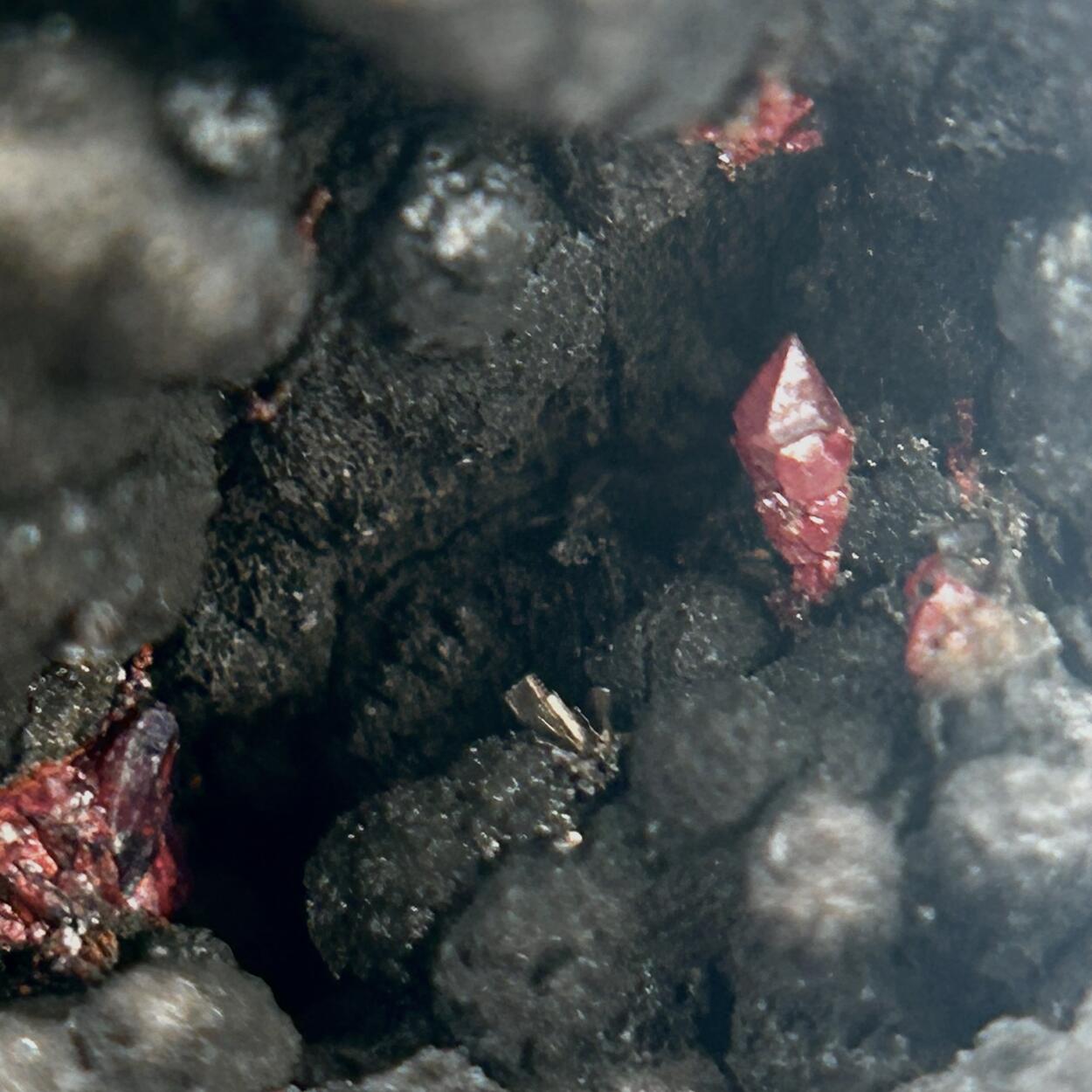 Proustite & Native Silver & Arsenic - Pöhla, Erzgebirge