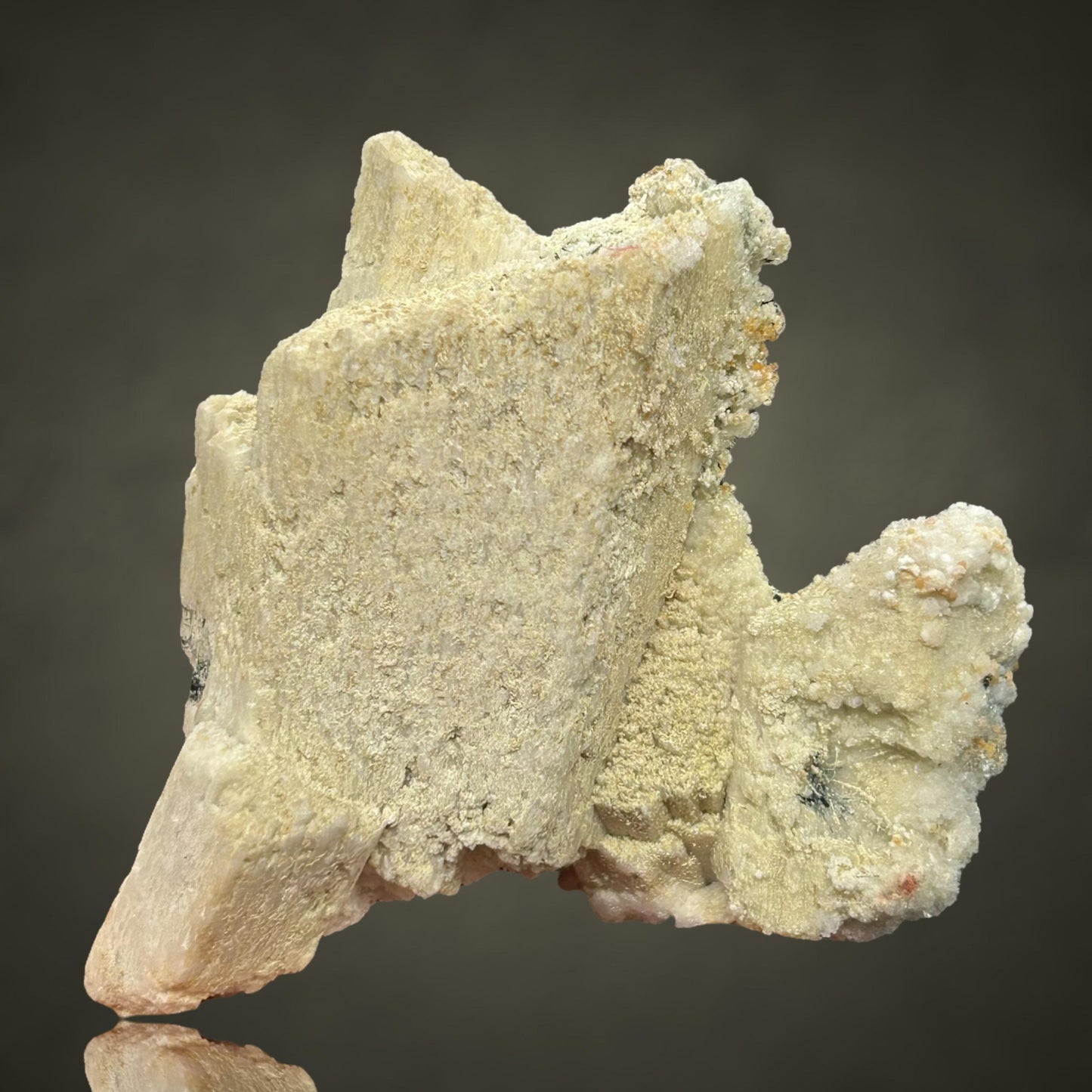 Hyalit/e & Feldspat/Feldspar
