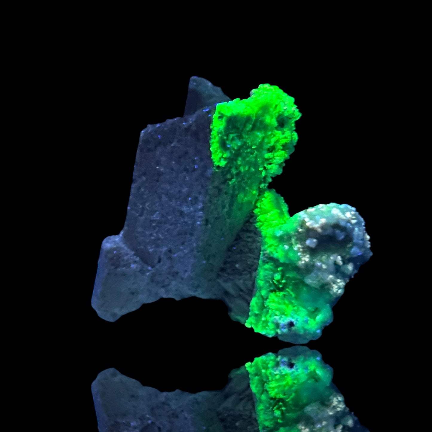 Hyalit/e & Feldspat/Feldspar