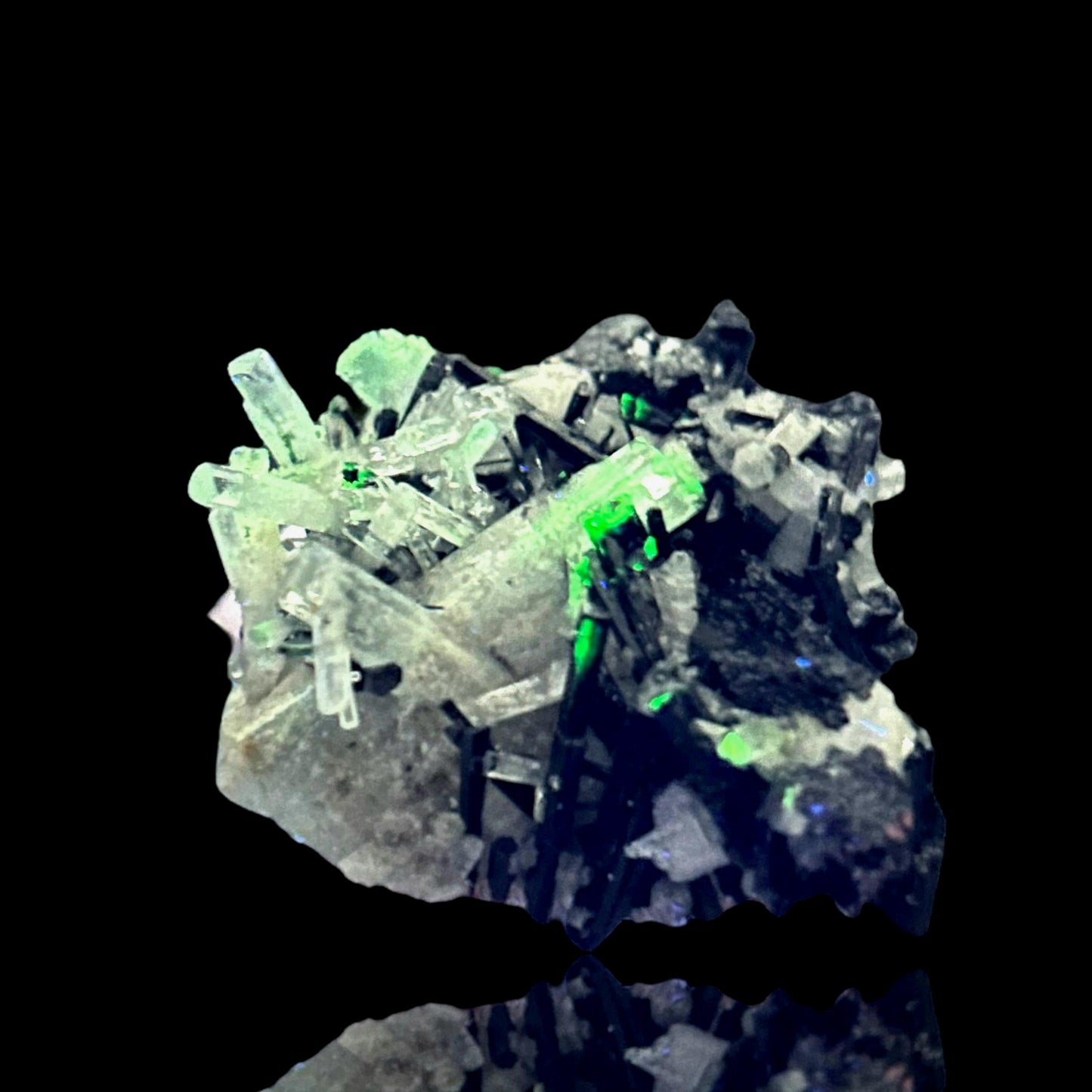 Aquamarin/e, Schörl, Hyalit/e - Erongo