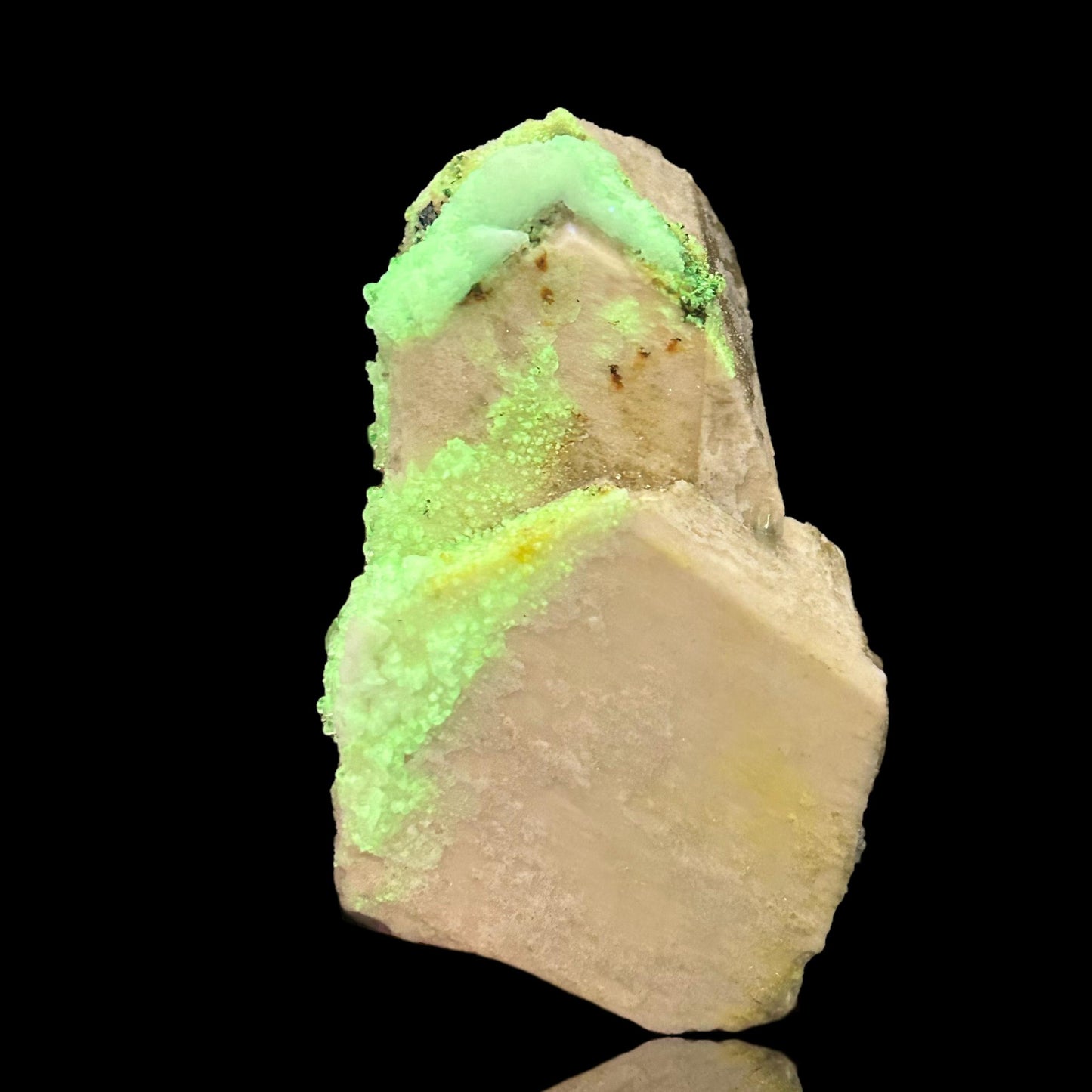 Jeremejevit/e, Mikroklin/Microcline, Hyalit/e - Erongo