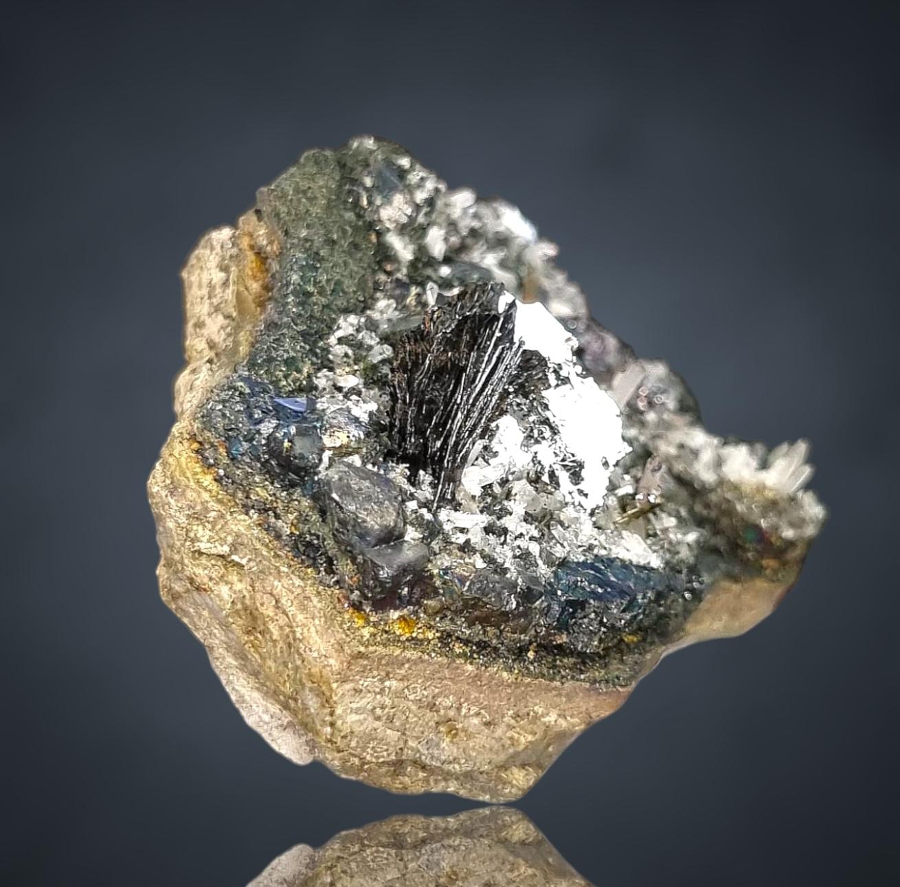 Magnetit/e psm. HĂ€matit/Hematite Rose - Dashkesan, Azerbaijan