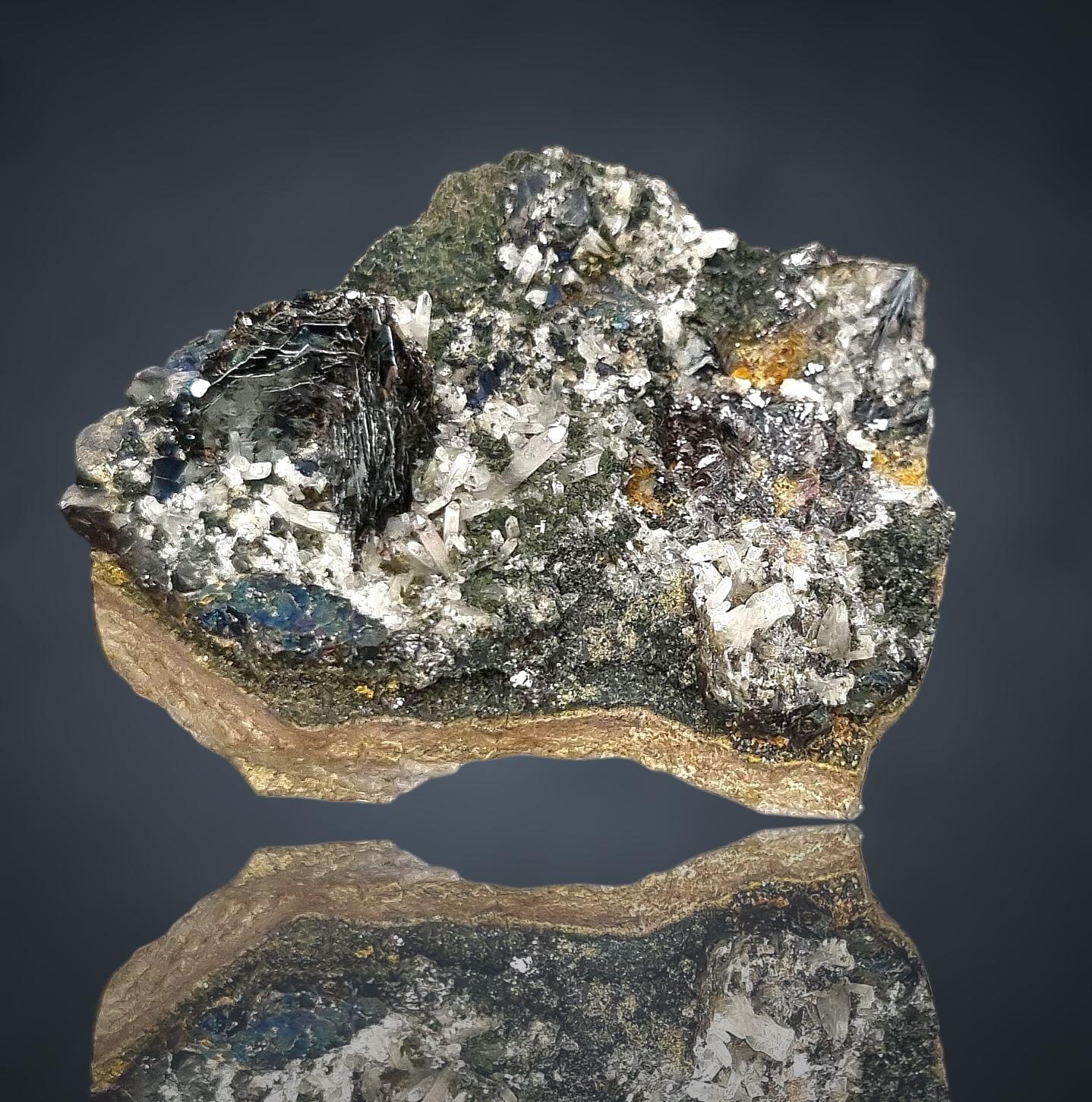 Magnetit/e psm. HĂ€matit/Hematite Rose - Dashkesan, Azerbaijan