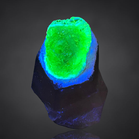 Hyalit/e & Rauchquarz/Smoky quartz - Erongo, Namibia