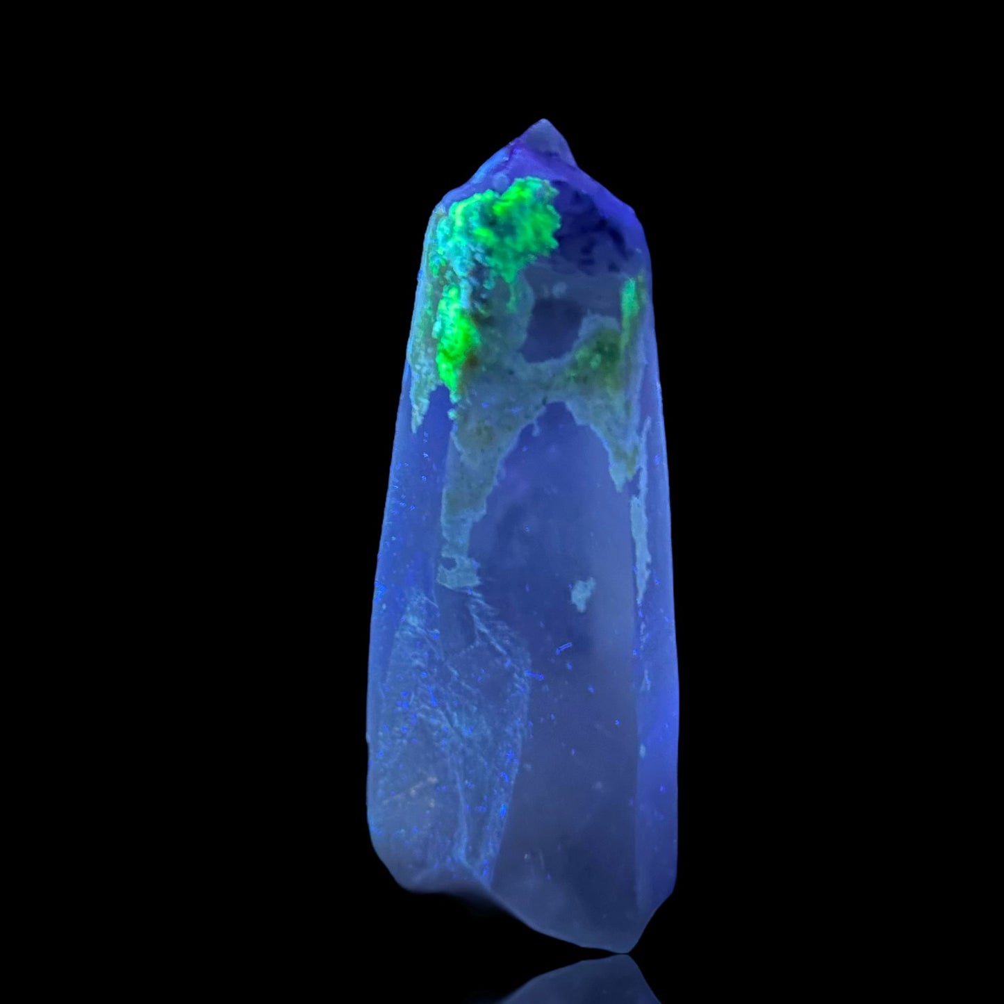 Quarz/Quartz, Fluorit/e & Hyalit/e - Erongo, Namibia