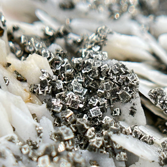 Baryt/e, Cinnabarite/Zinnober, Marcasit/e, Chalcopyrit/e - Dreislar, Sauerland