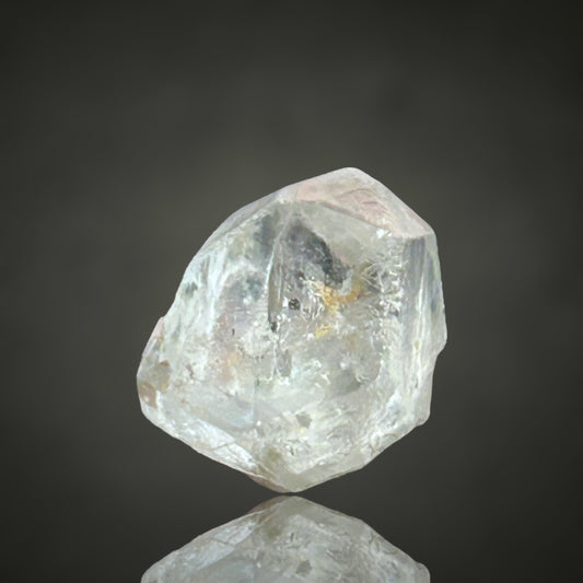 Topaz - Virgem da Lapa, Brazil