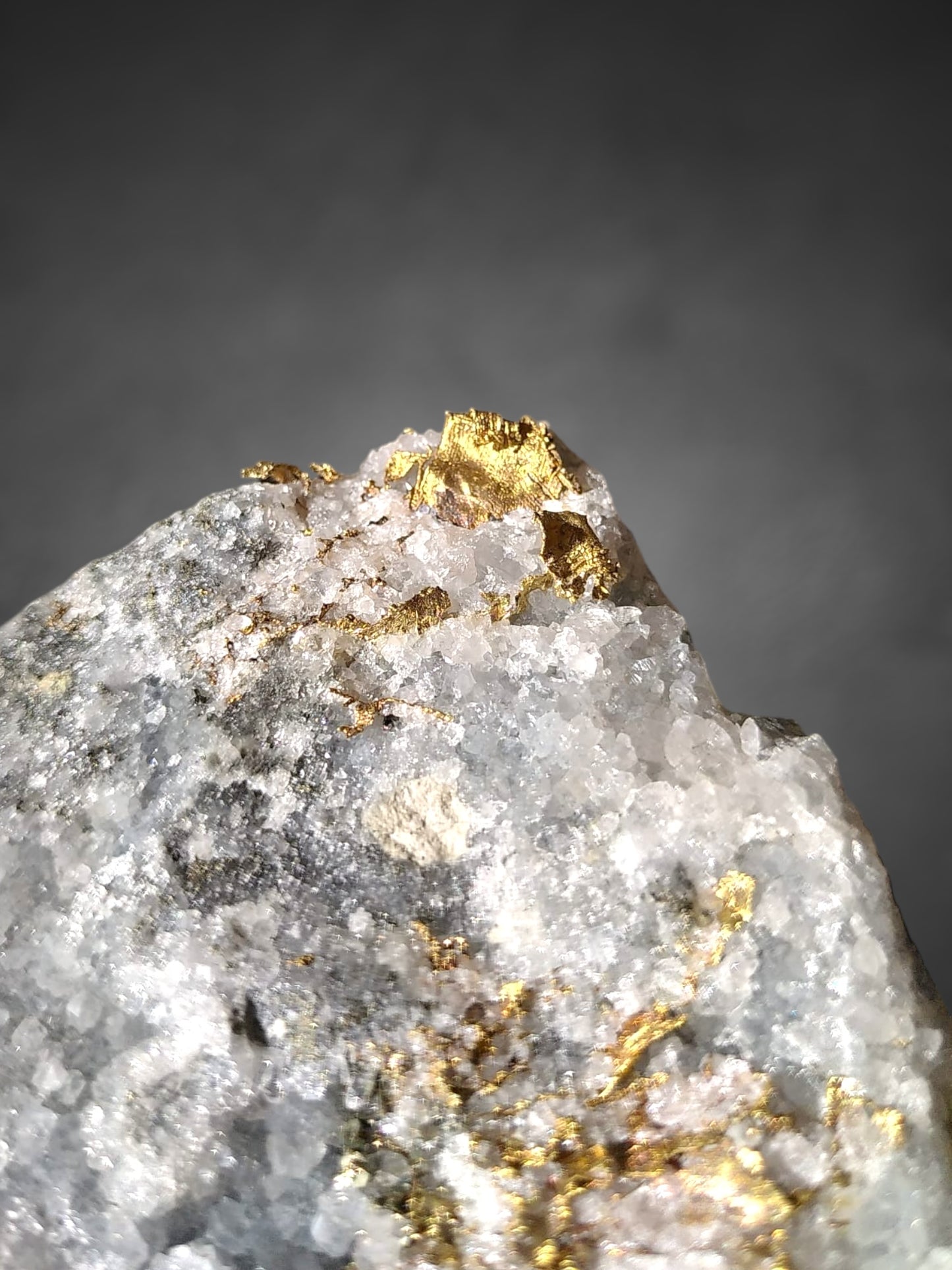 Native/ged. Gold xx - Rosia Montana, Rumänien
