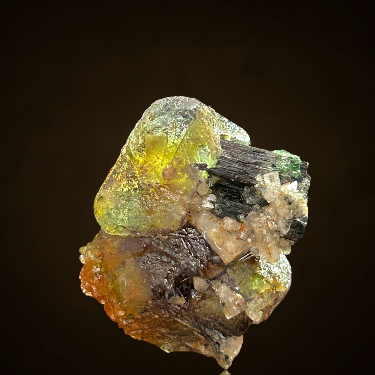 Hyalit/e, Fluorit/e, Beryll, Tourmaline - Erongo