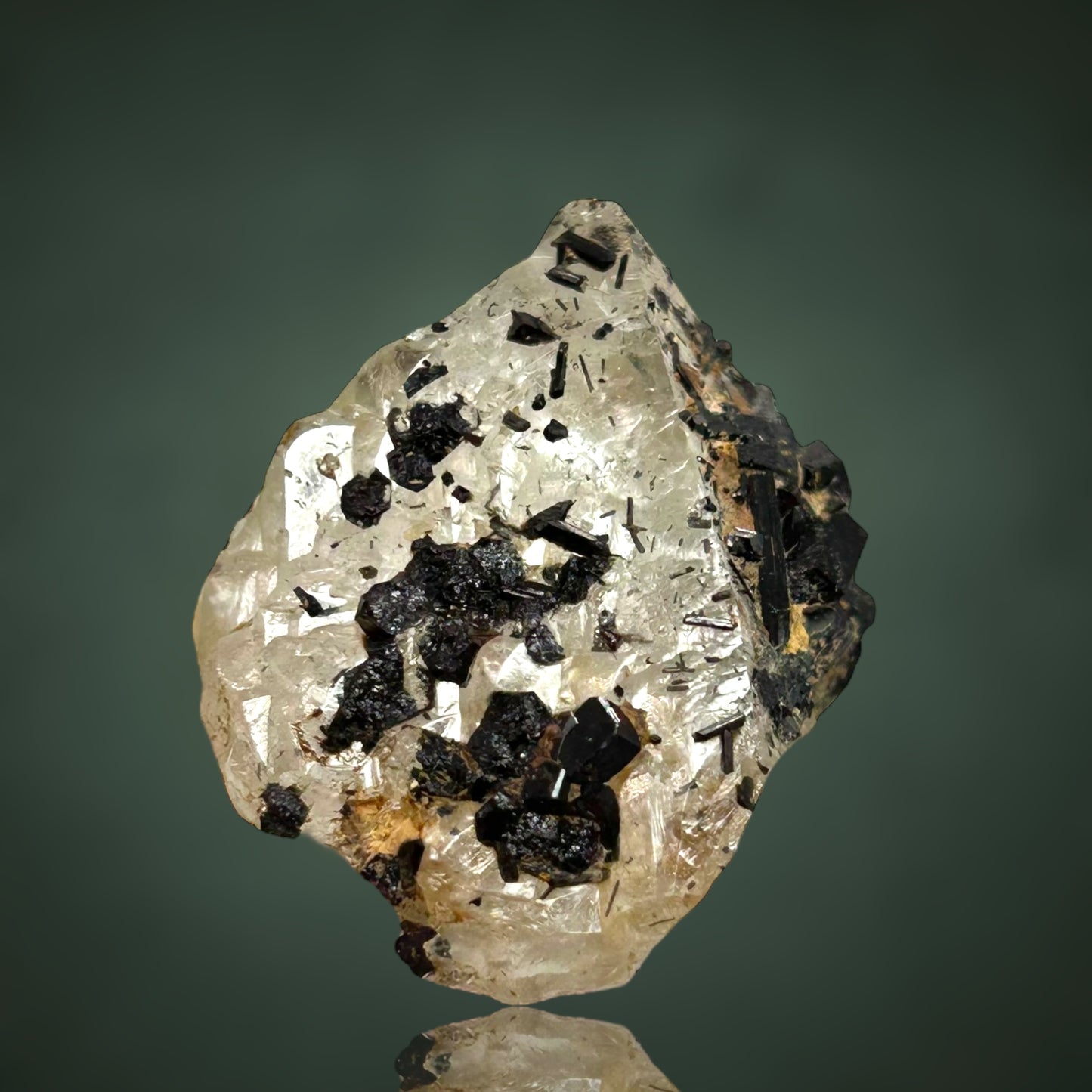 Schorl & Topas/z - Erongo, Namibia