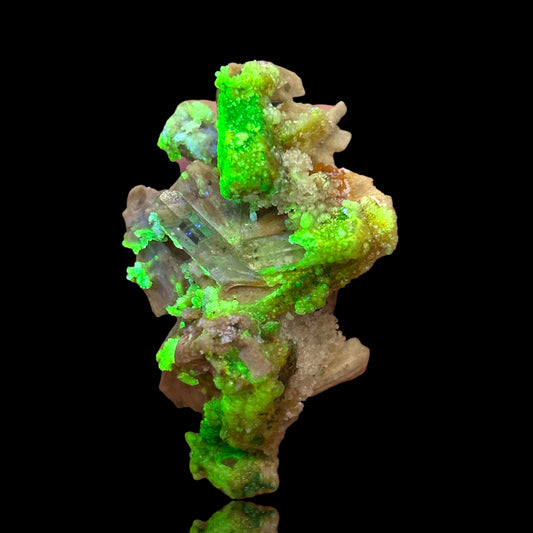 Hyalit, Aquamarin, Orthoklas - Erongo, Namibia