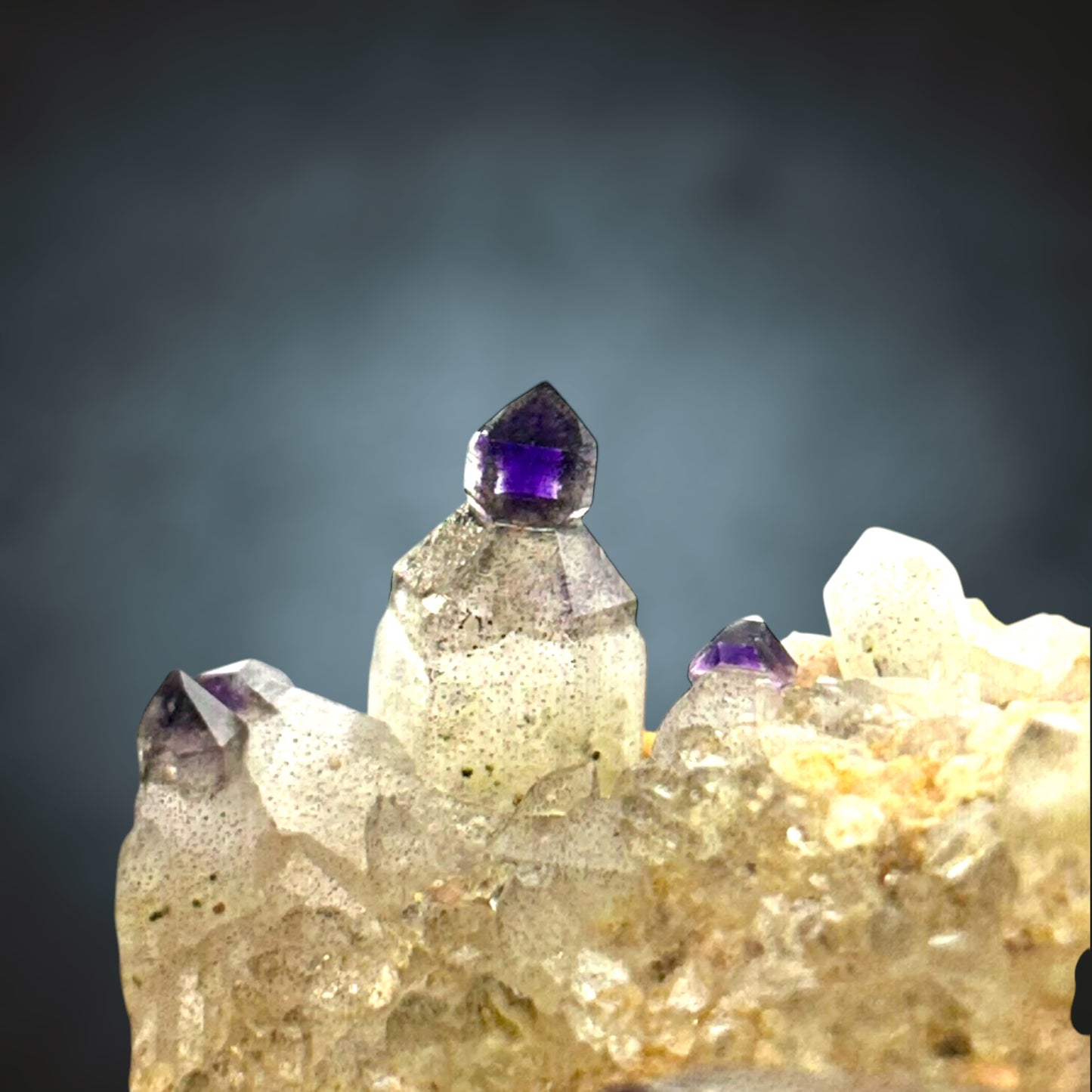 Amethyst reverse scepter - Brandberg area, Namibia