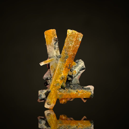 Hyalit/e on Aquamarin/e - Erongo, Namibia