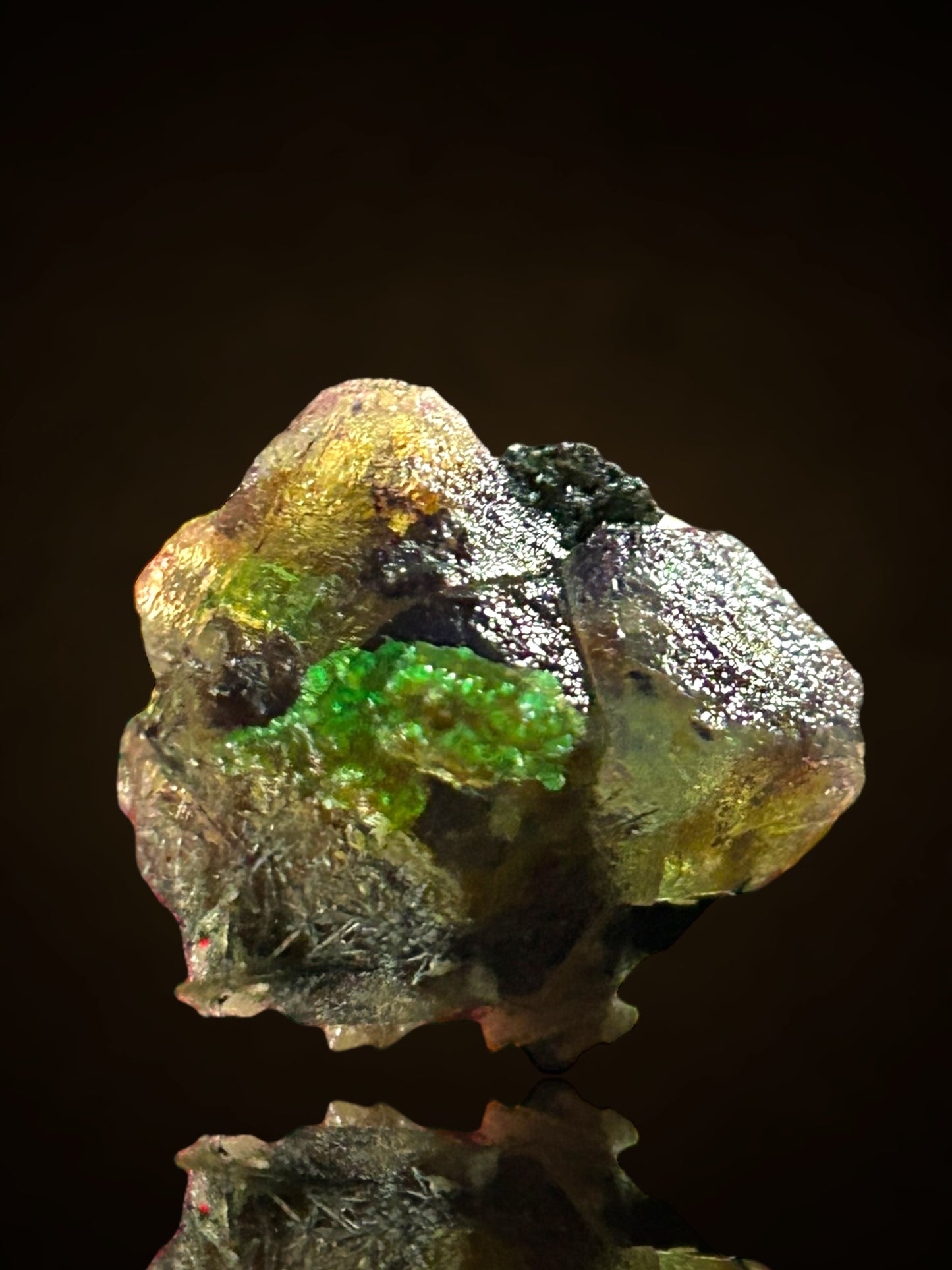 Hyalit/e, Fluorit/e, Beryll, Tourmaline - Erongo