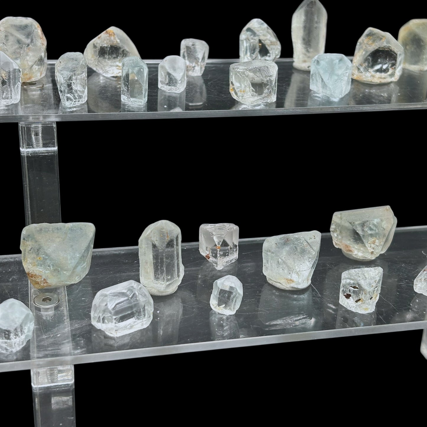 44x Topaz - Virgem da Lapa, Brazil