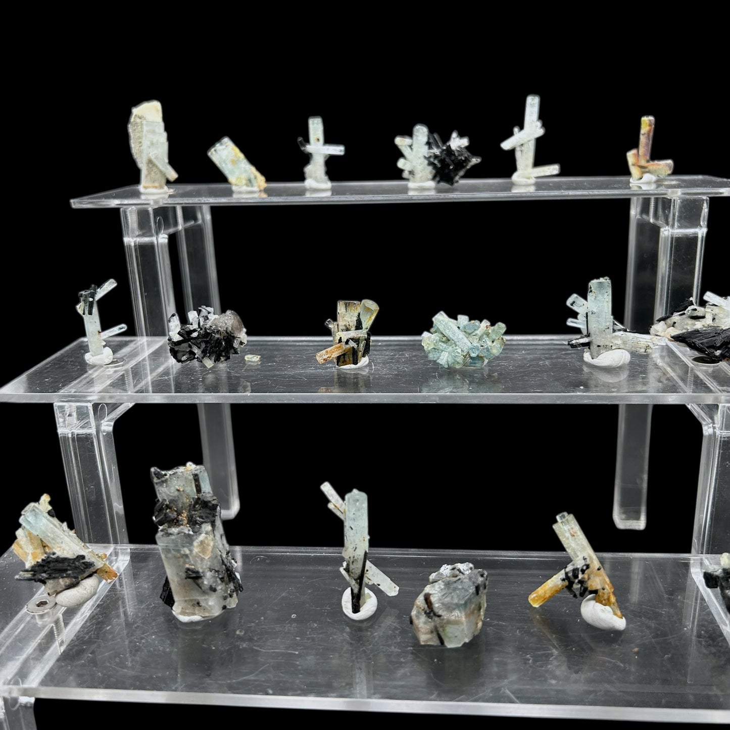 18x Aquamarine cluster - Erongo, Namibia