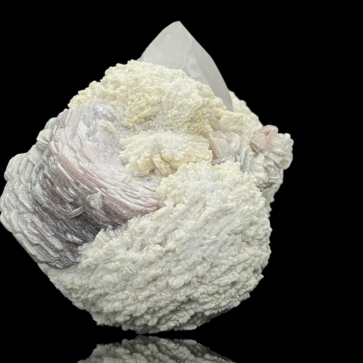 Fluornatromicrolit/e, Lepidolit/e, Quarz - Shigar Valley, Pakistan