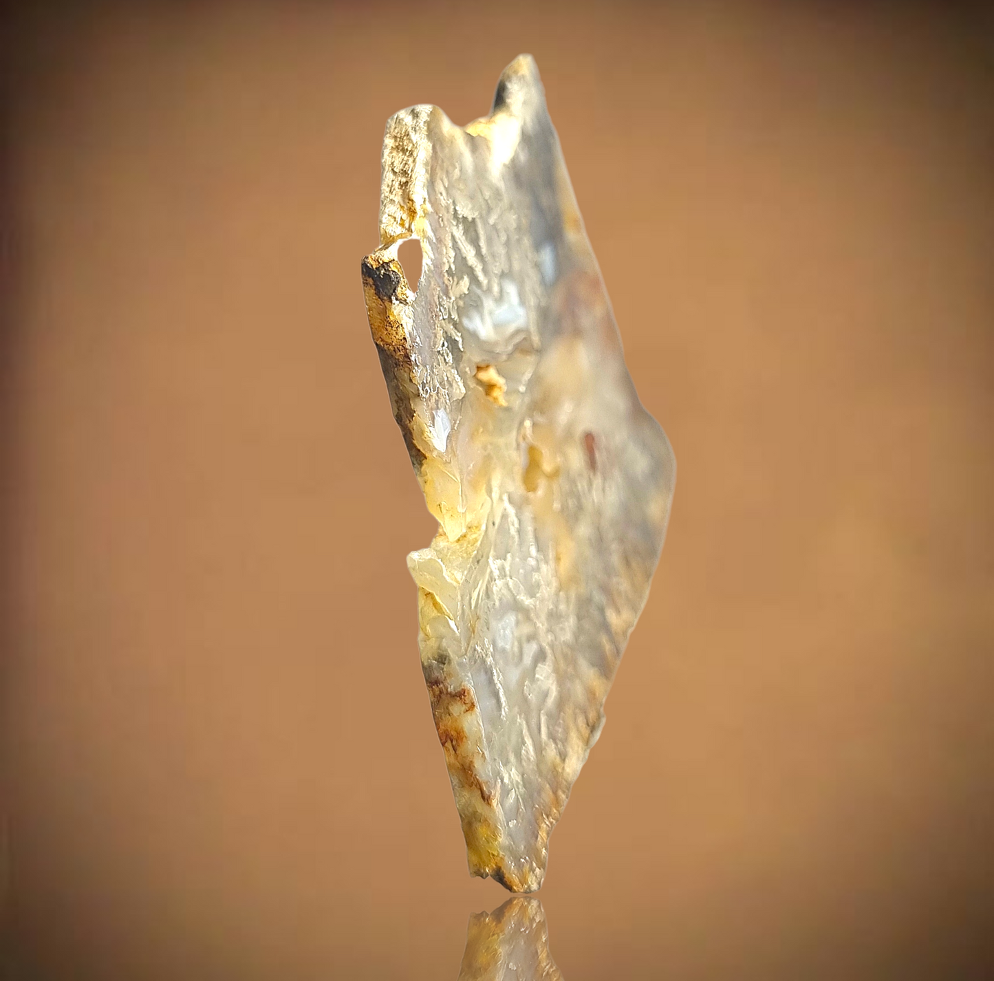 Gediegen Arsen, Realgar und Auripigment in Achat – Trent, Oregon