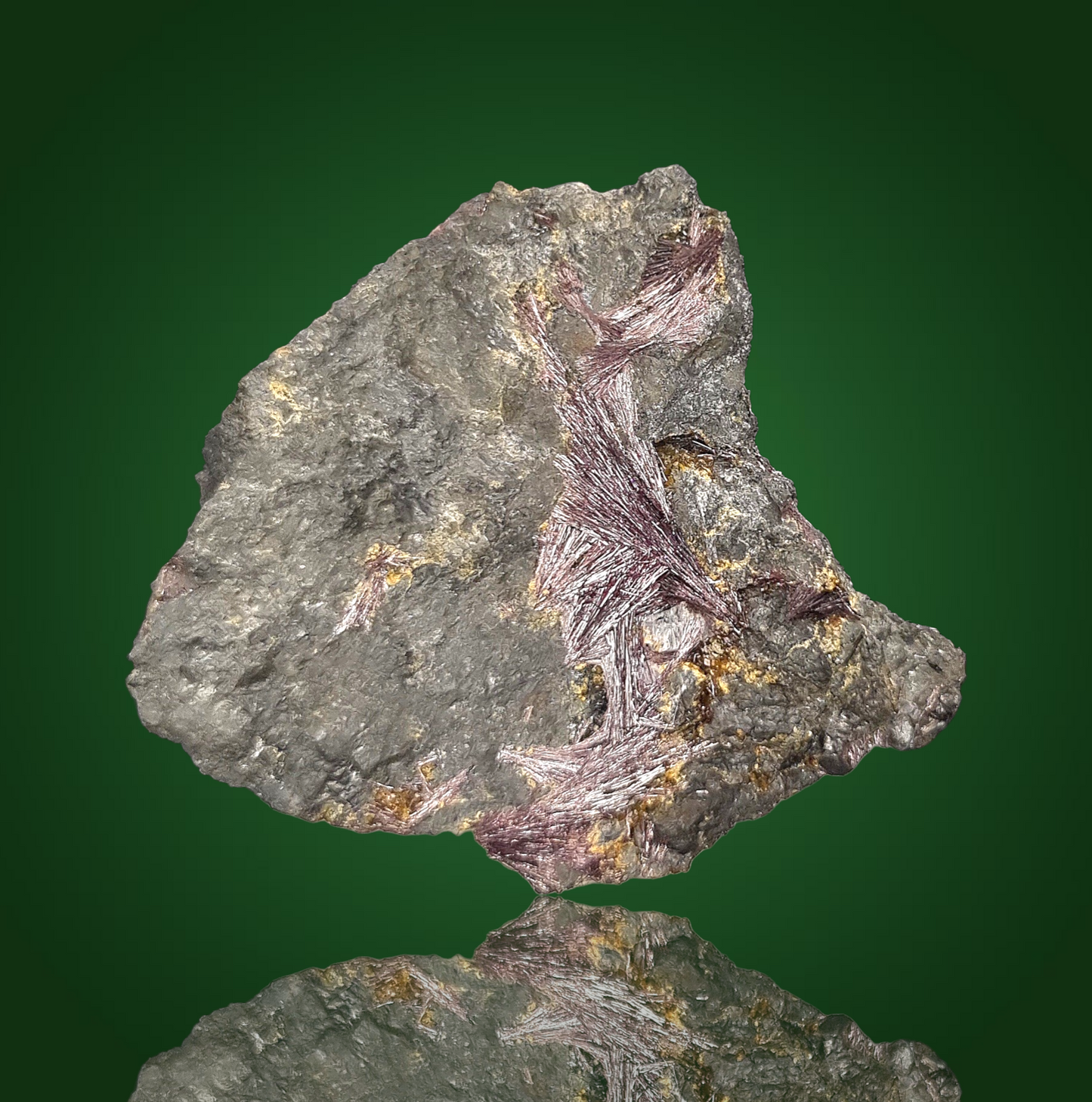 Kermesite - Pezinok, Slovakia