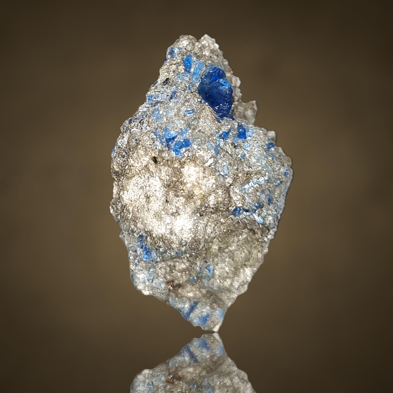 Kobaltblauer Hauyn - Eifel 🇩🇪