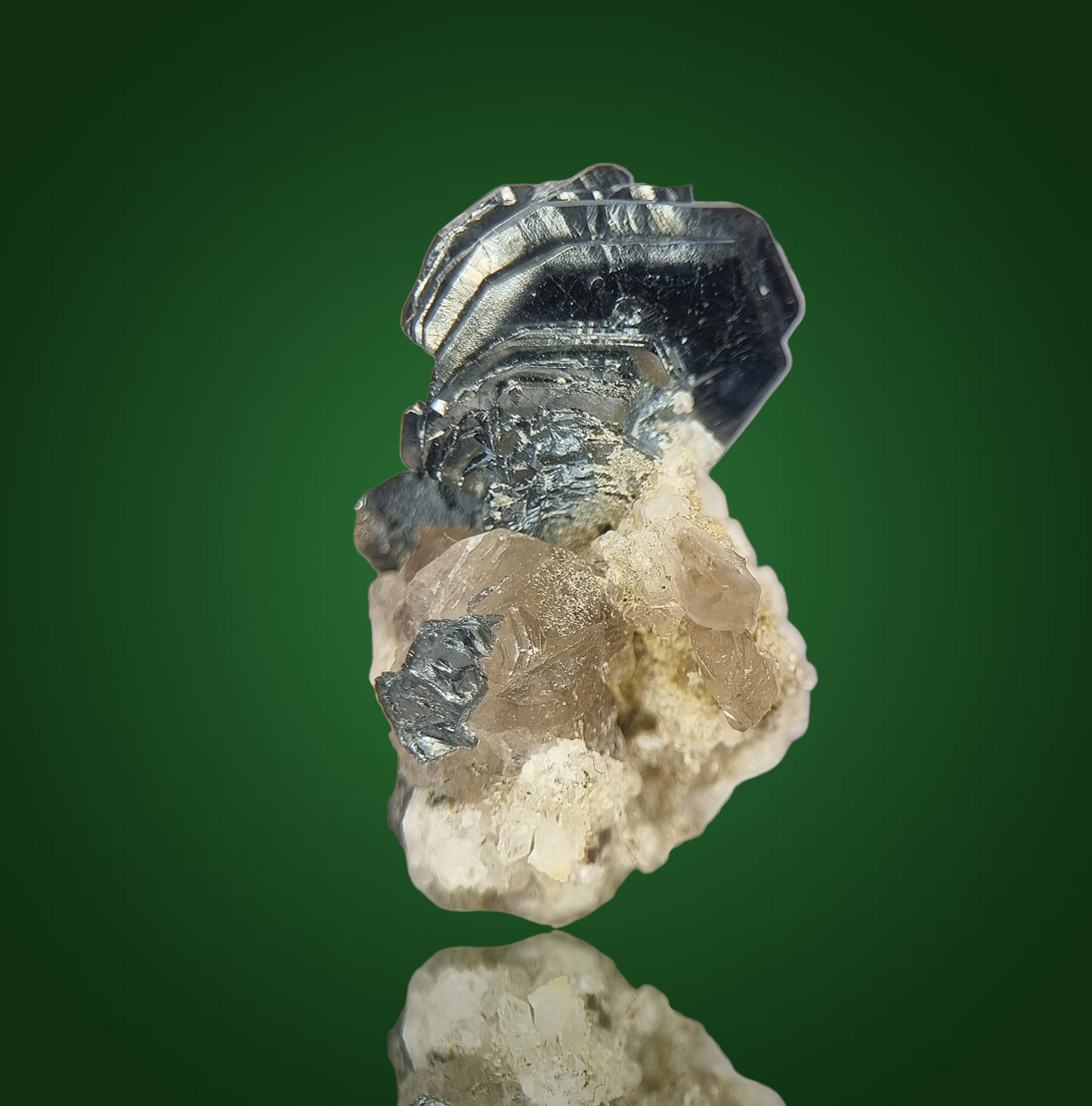 Hämatit – Cavradi, Schweiz