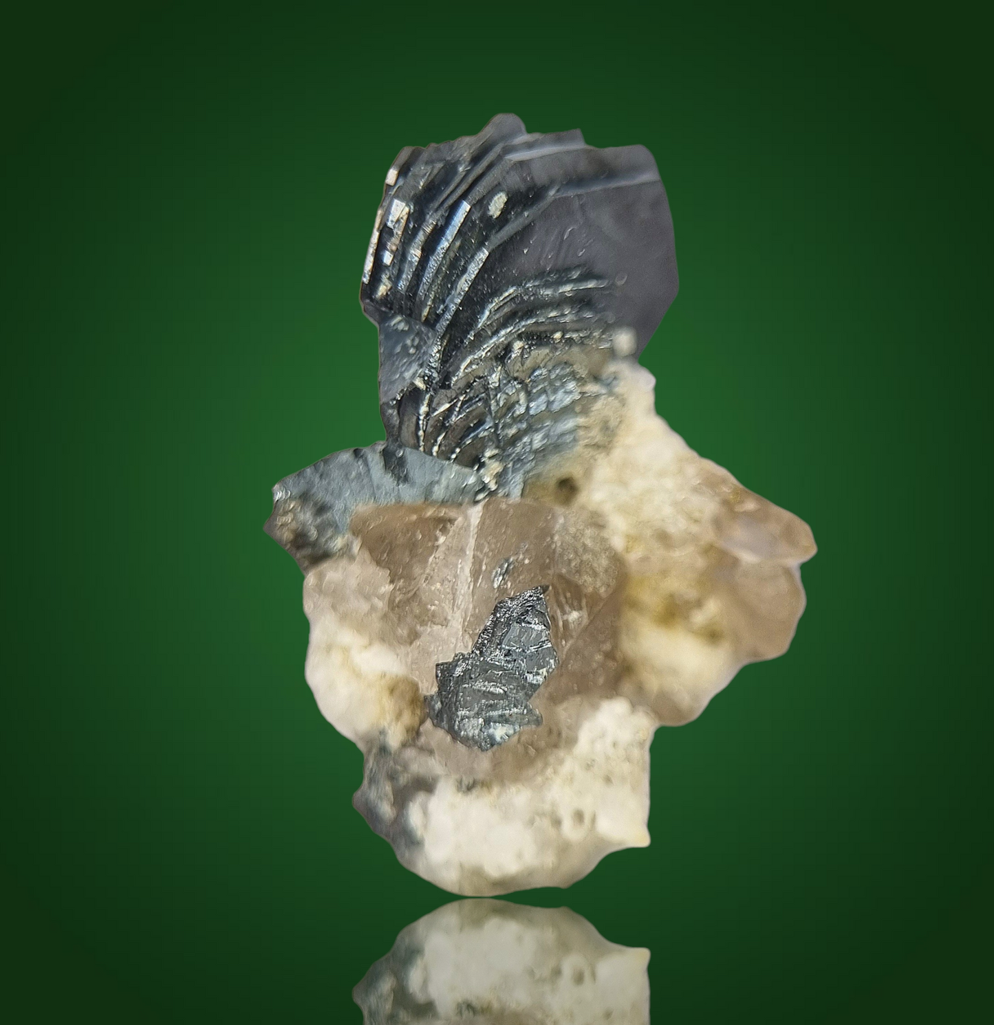 Hämatit – Cavradi, Schweiz