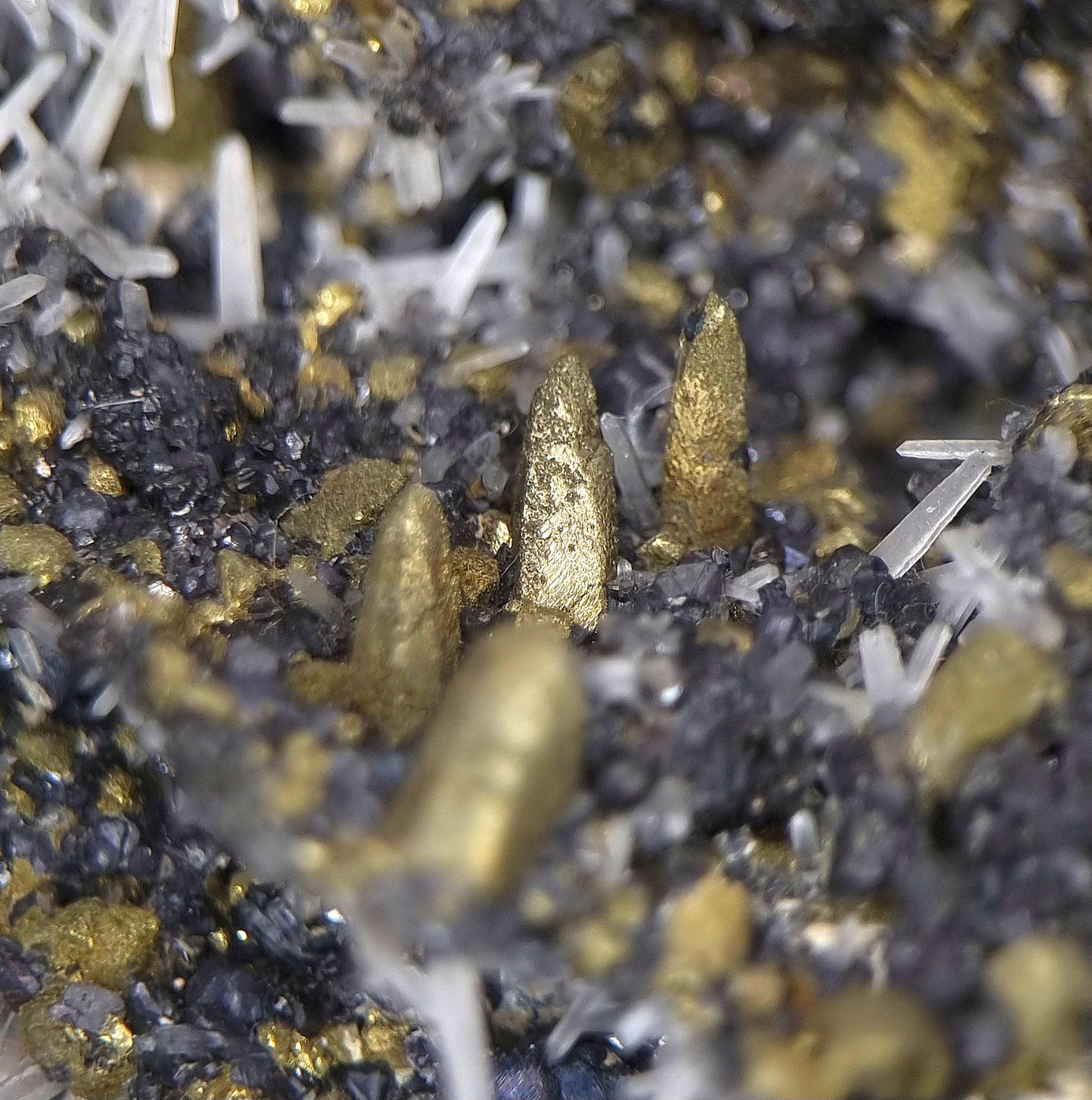 Chalcopyrite - Madan, Bulgaria