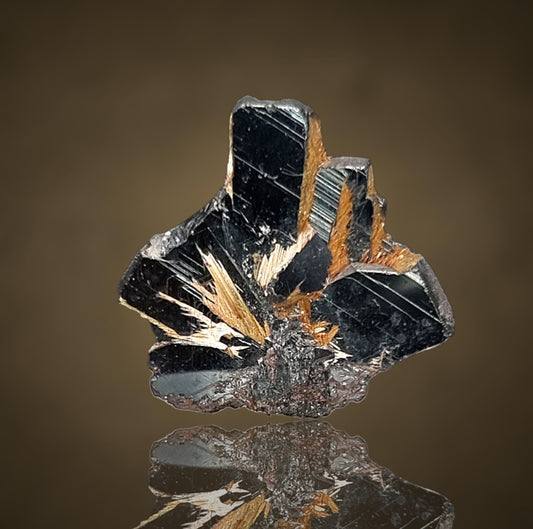 Hematite & Rutile - Novo Horizonte, Brazil