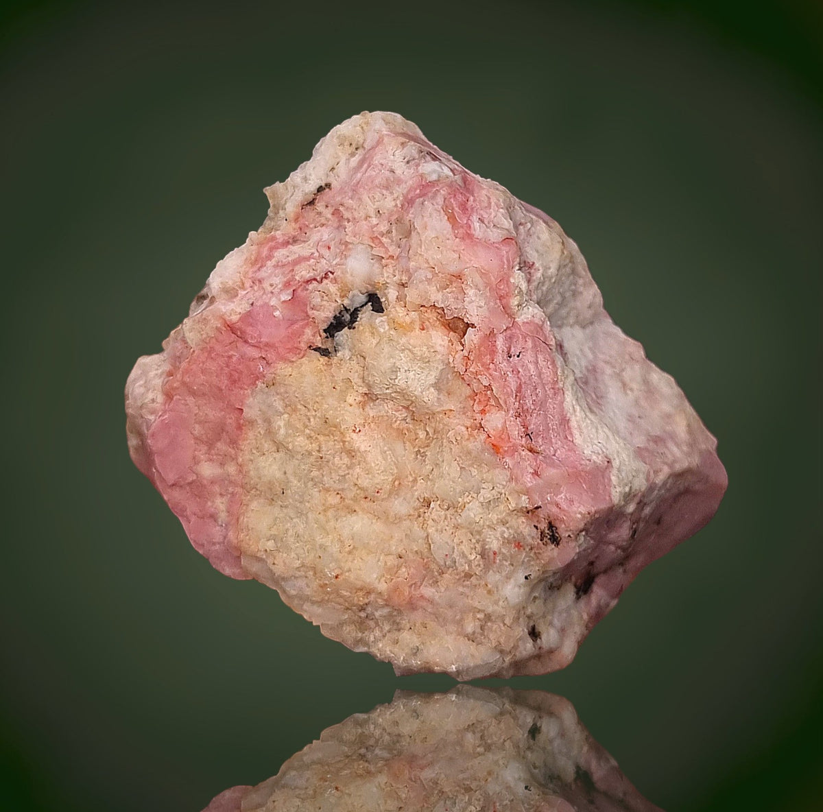 Opal, Cinnabar - Glass Butte, Oregon