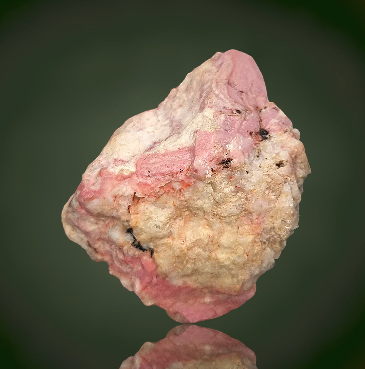 Opal, Cinnabar - Glass Butte, Oregon