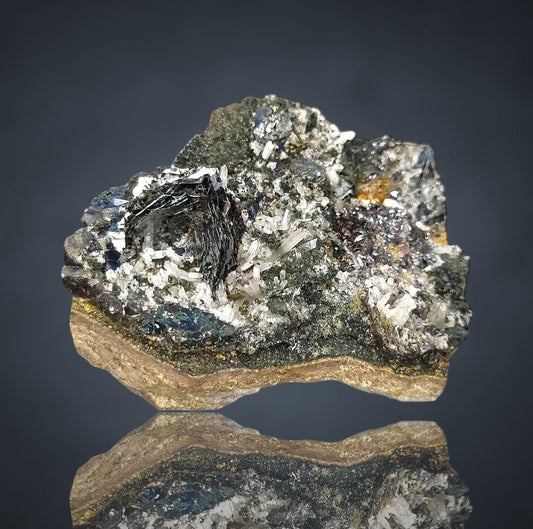 Magnetit/e psm. Hämatit/Hematite Rose - Dashkesan, Azerbaijan