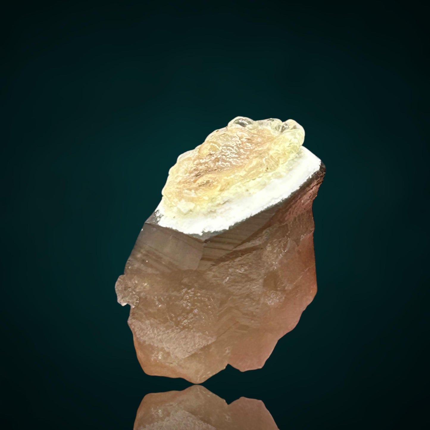 Hyalit/e & Rauchquarz/Smoky quartz - Erongo, Namibia