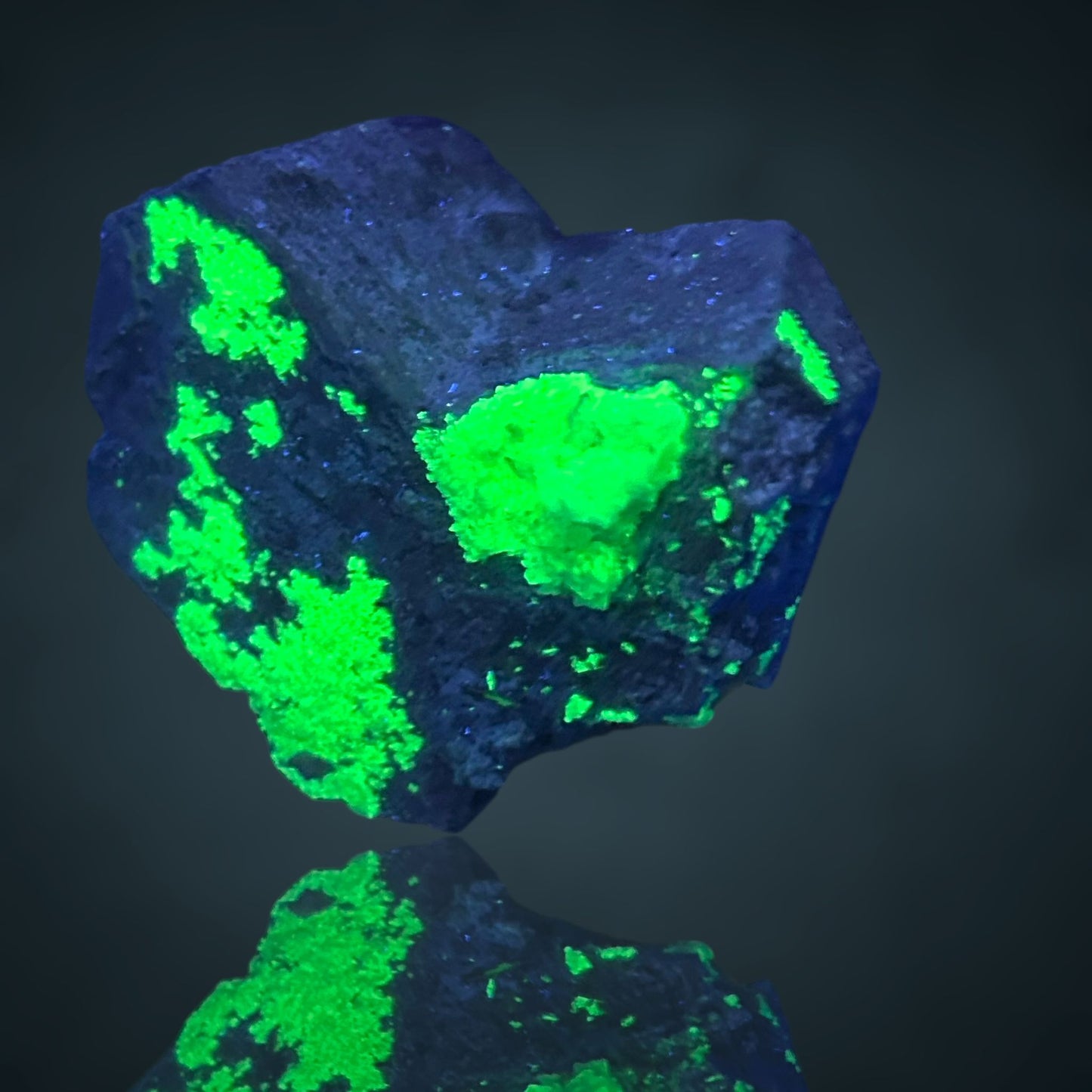 Orthoclase twin & Hyalite - Erongo, Namibia