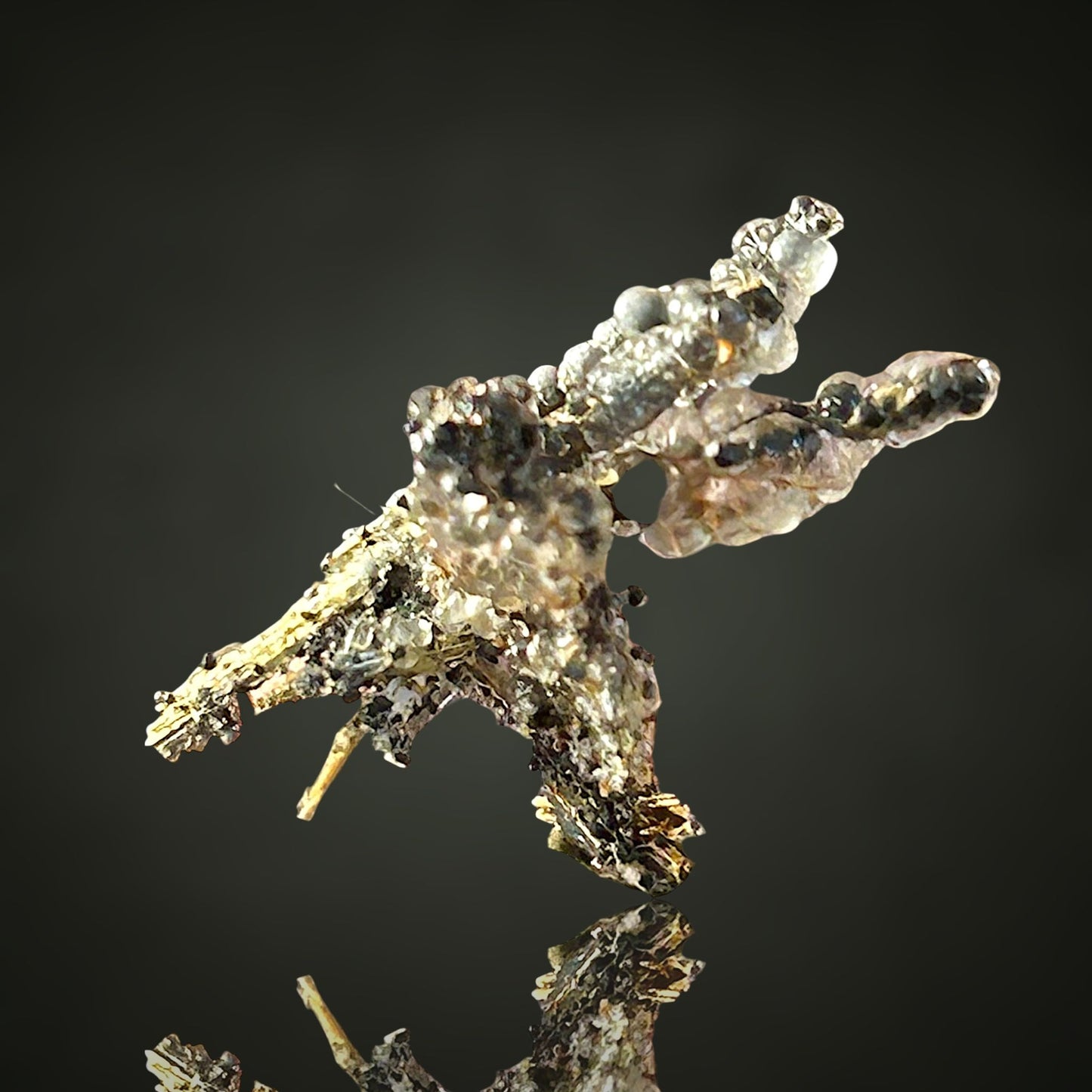 Hyalite, Rutile & Hematite - Novo Horizonte, Brazil