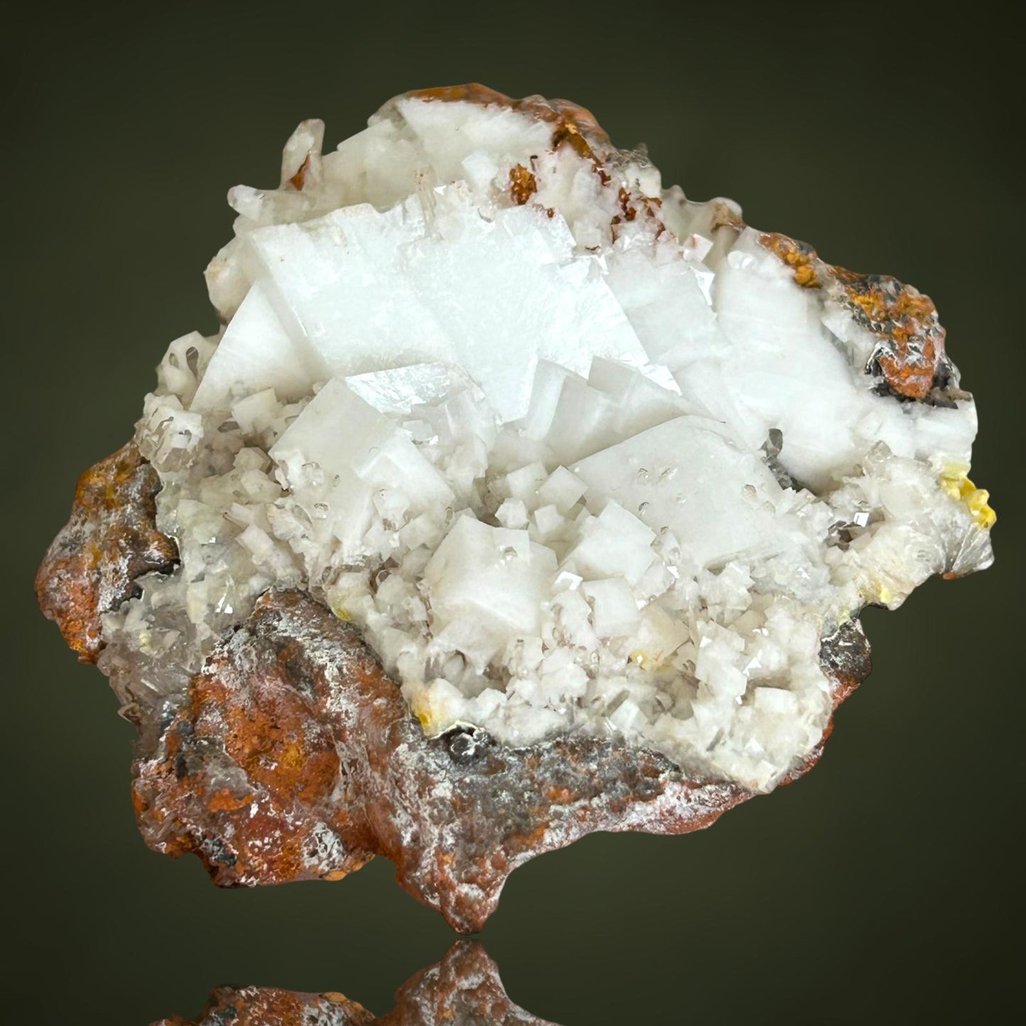 Calcite, Hemimorphite, Mimetite - Ojuela Mine