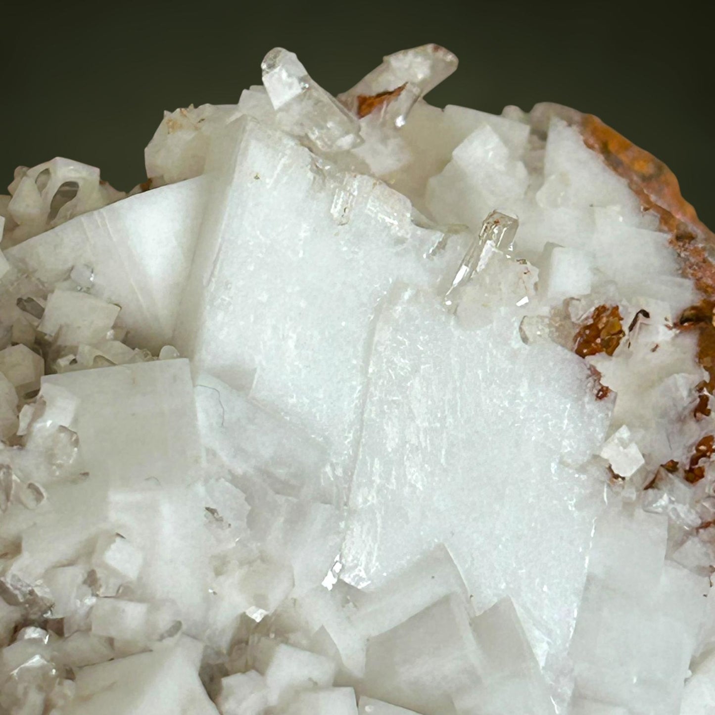 Calcite, Hemimorphite, Mimetite - Ojuela Mine