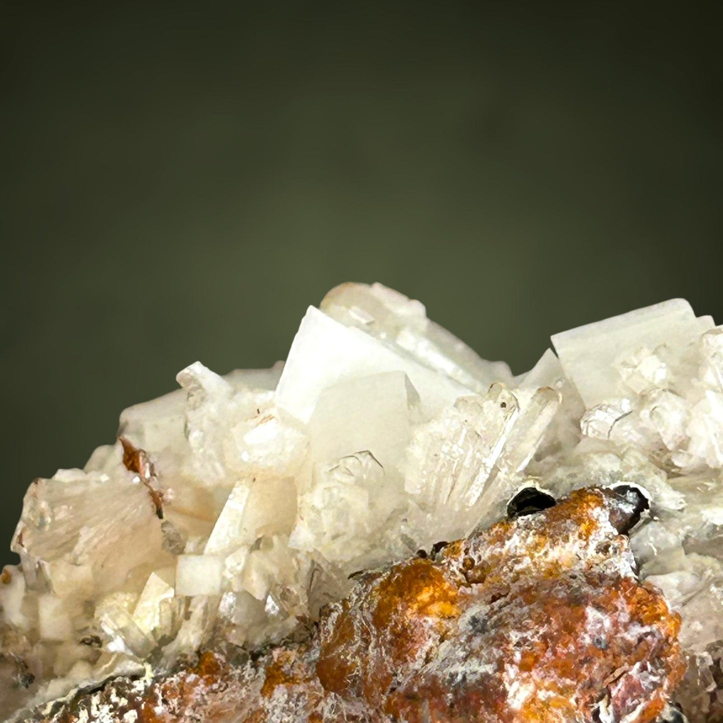 Calcite, Hemimorphite, Mimetite - Ojuela Mine