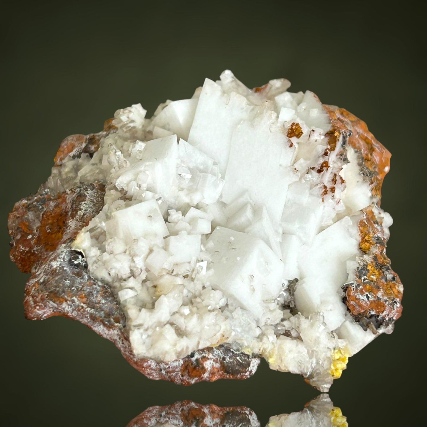 Calcite, Hemimorphite, Mimetite - Ojuela Mine