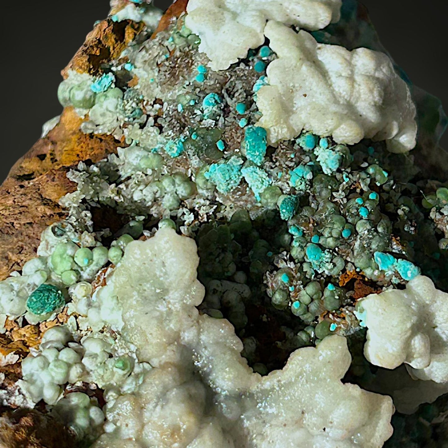 Smithsonite, Aragonite, Rosasite - Lavrion, Greece
