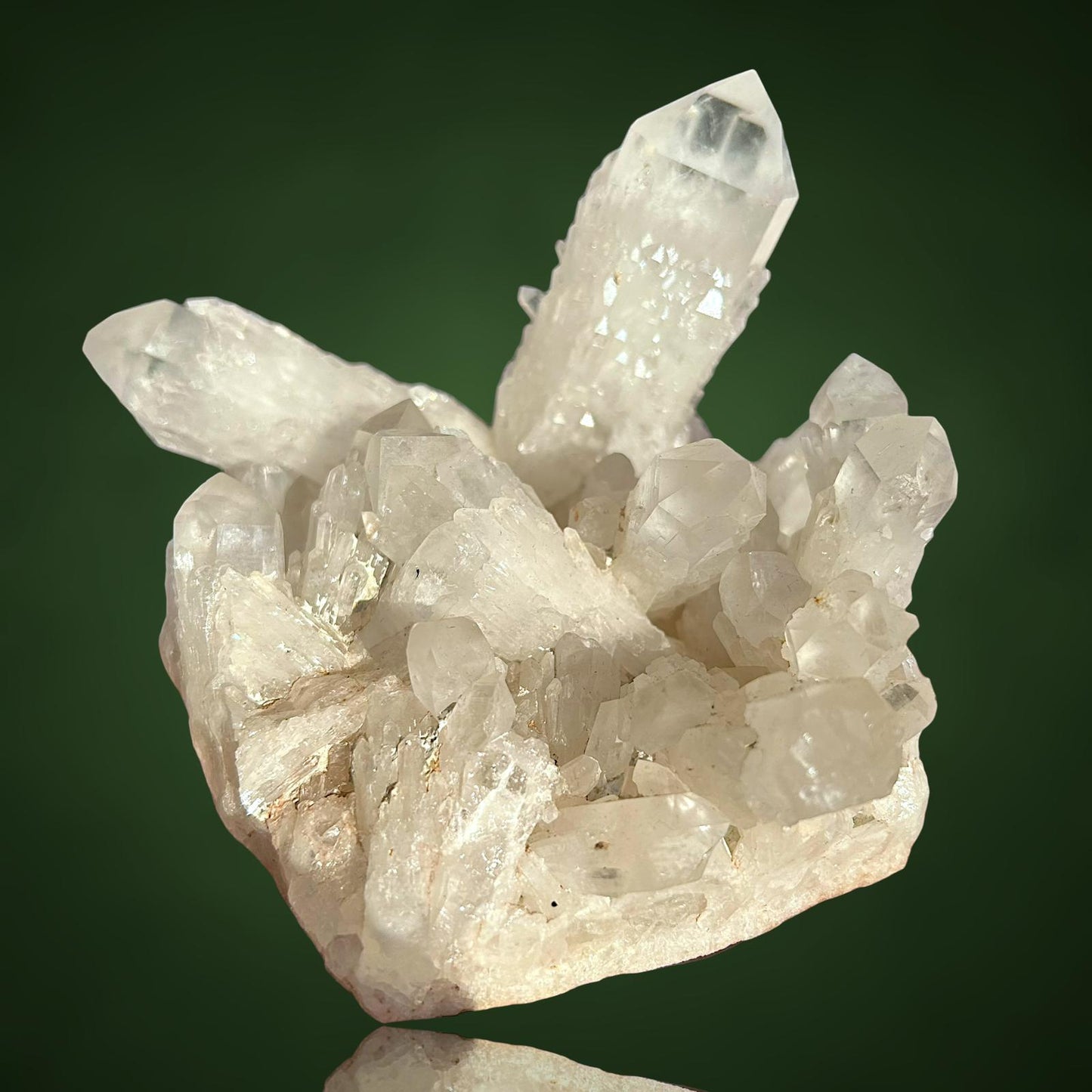 Japan-Law Twin Quartz - Madagascar