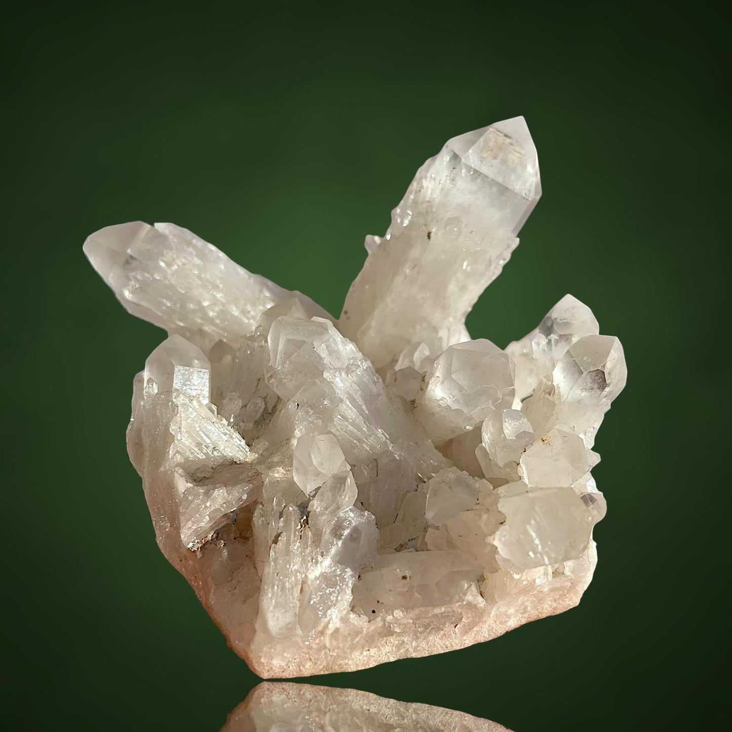 Japan-Law Twin Quartz - Madagascar