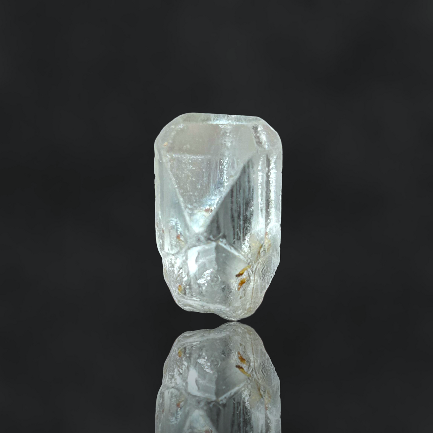 Blue Topaz - Virgem da Lapa, Brazil