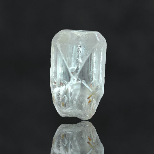 Blue Topaz - Virgem da Lapa, Brazil