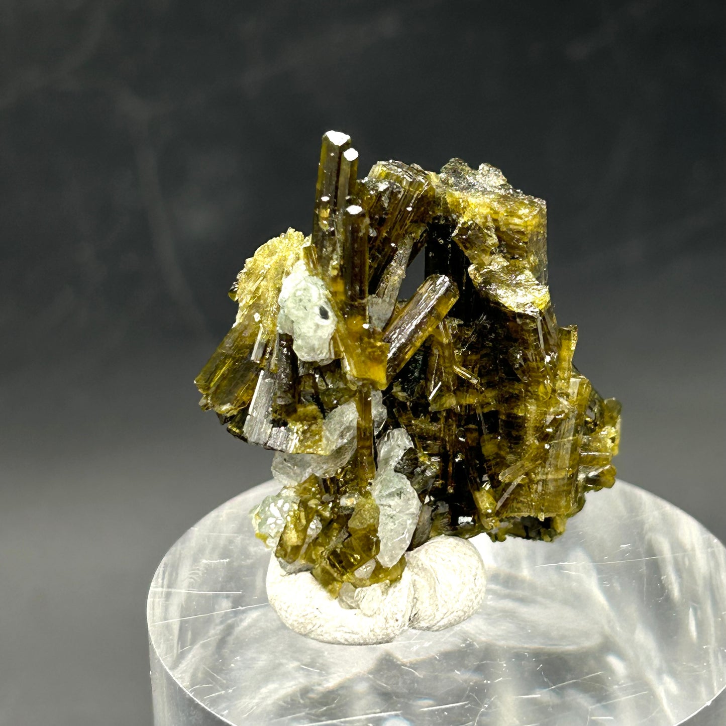 Epidote, Quartz - Alchuri, Shigar Valley