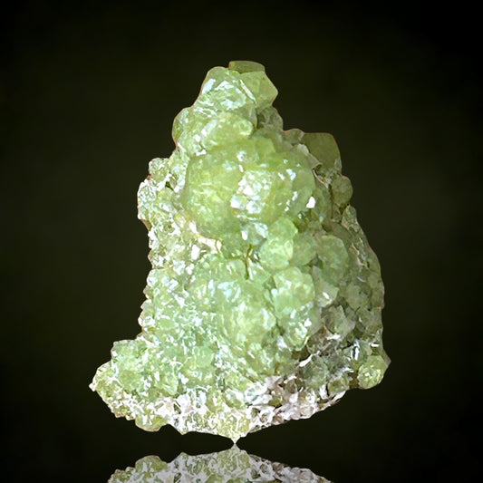 Demantoid garnet - Val Malenco, Italy