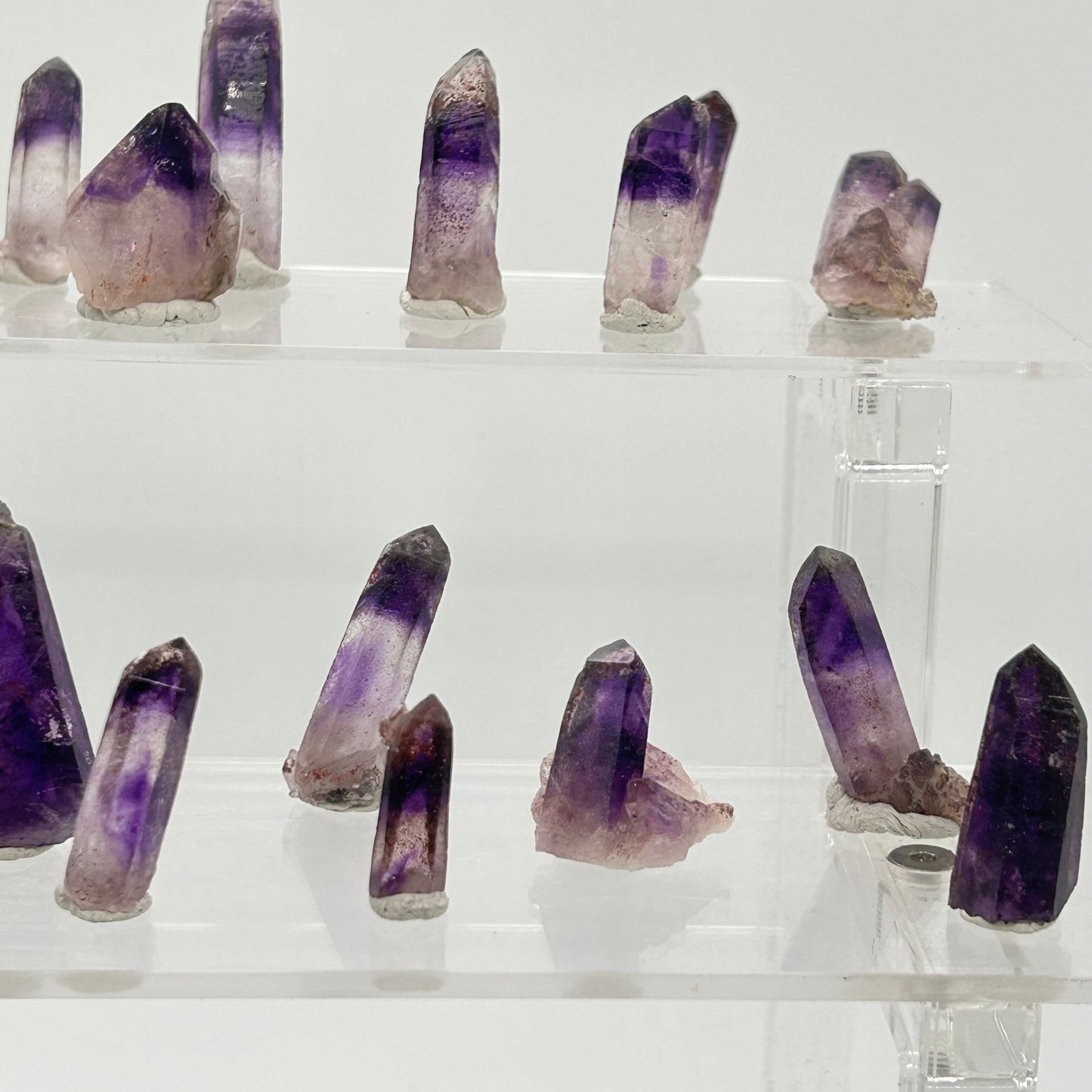 33 Amethysts - „50/50 pocket“, Brandberg, Namibia