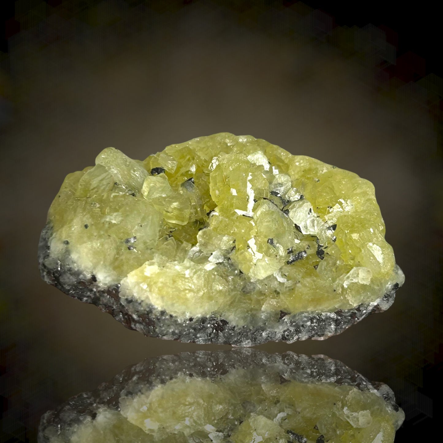 Prehnite, Graphite - Tanzania