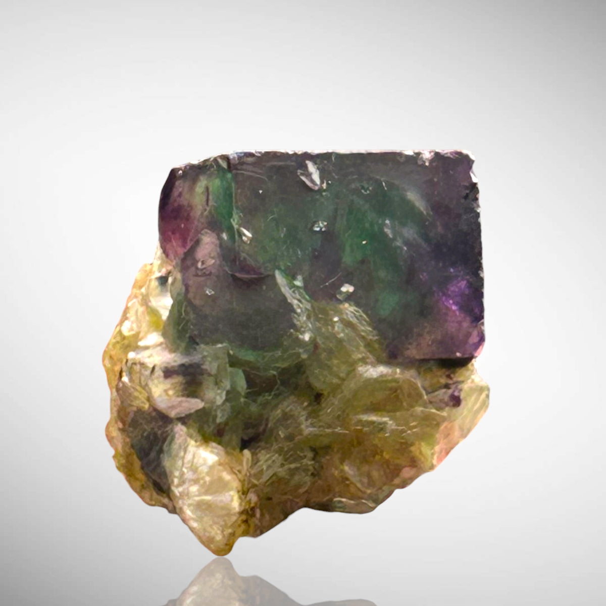 Fluorite, Zinnwaldite- Erongo, Namibia